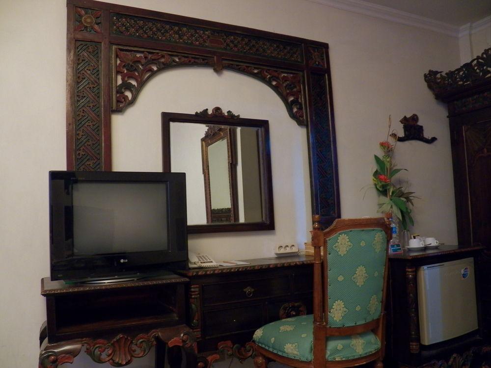 Urbanview Adya Nalendra Tugu Jogja Otel Yogyakarta Dış mekan fotoğraf