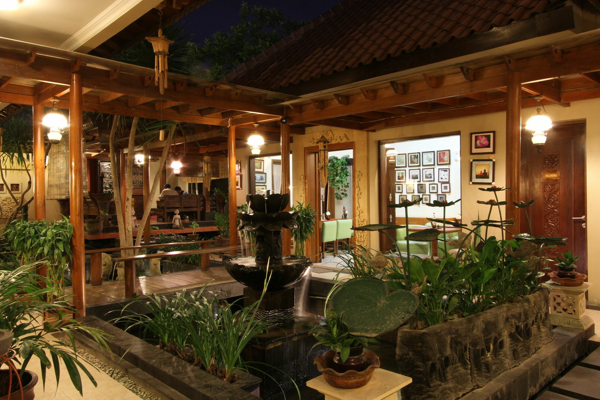 Urbanview Adya Nalendra Tugu Jogja Otel Yogyakarta Dış mekan fotoğraf